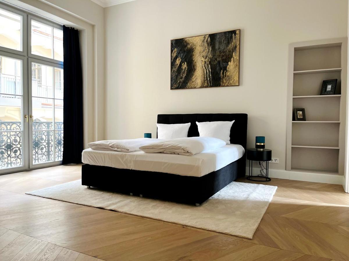 Luxury Home / 3-Raum-Suite An Der Frauenkirche / 4 Dresden Bagian luar foto